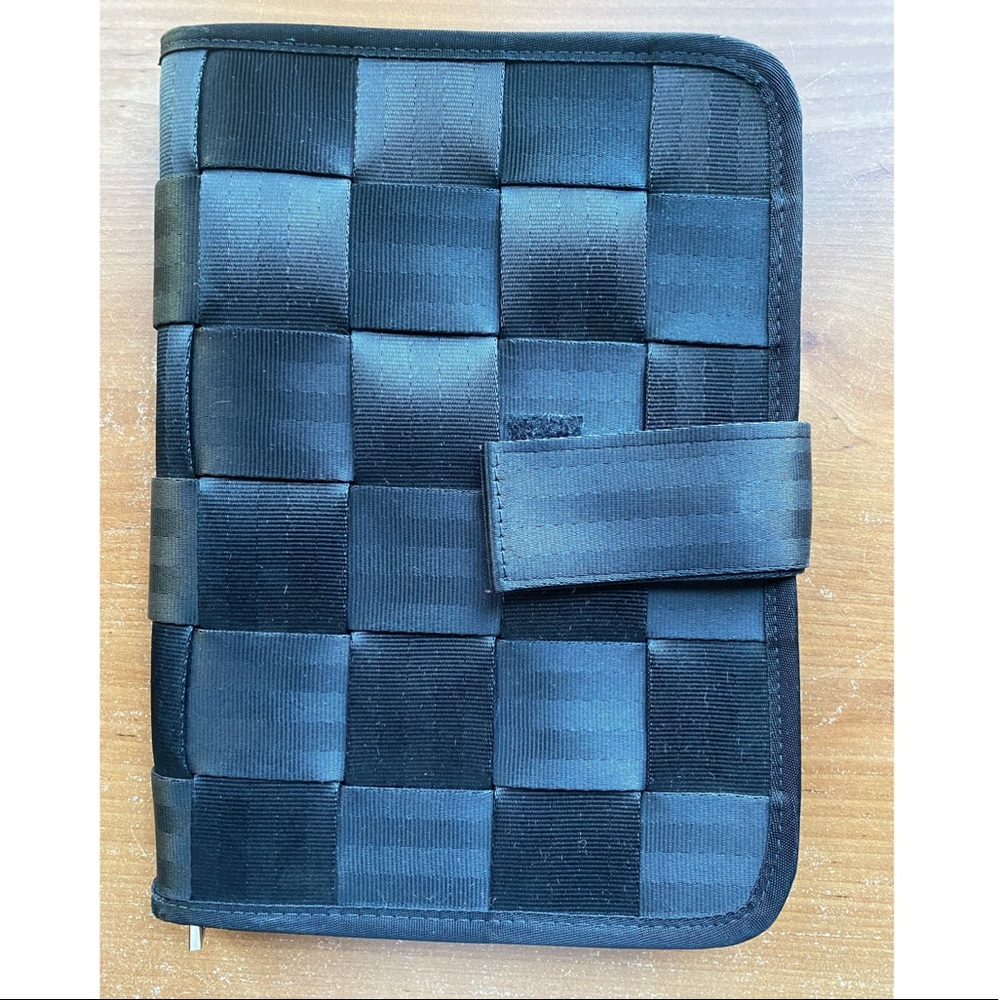 Original Harvey’s Seatbelt Bags iPad case.